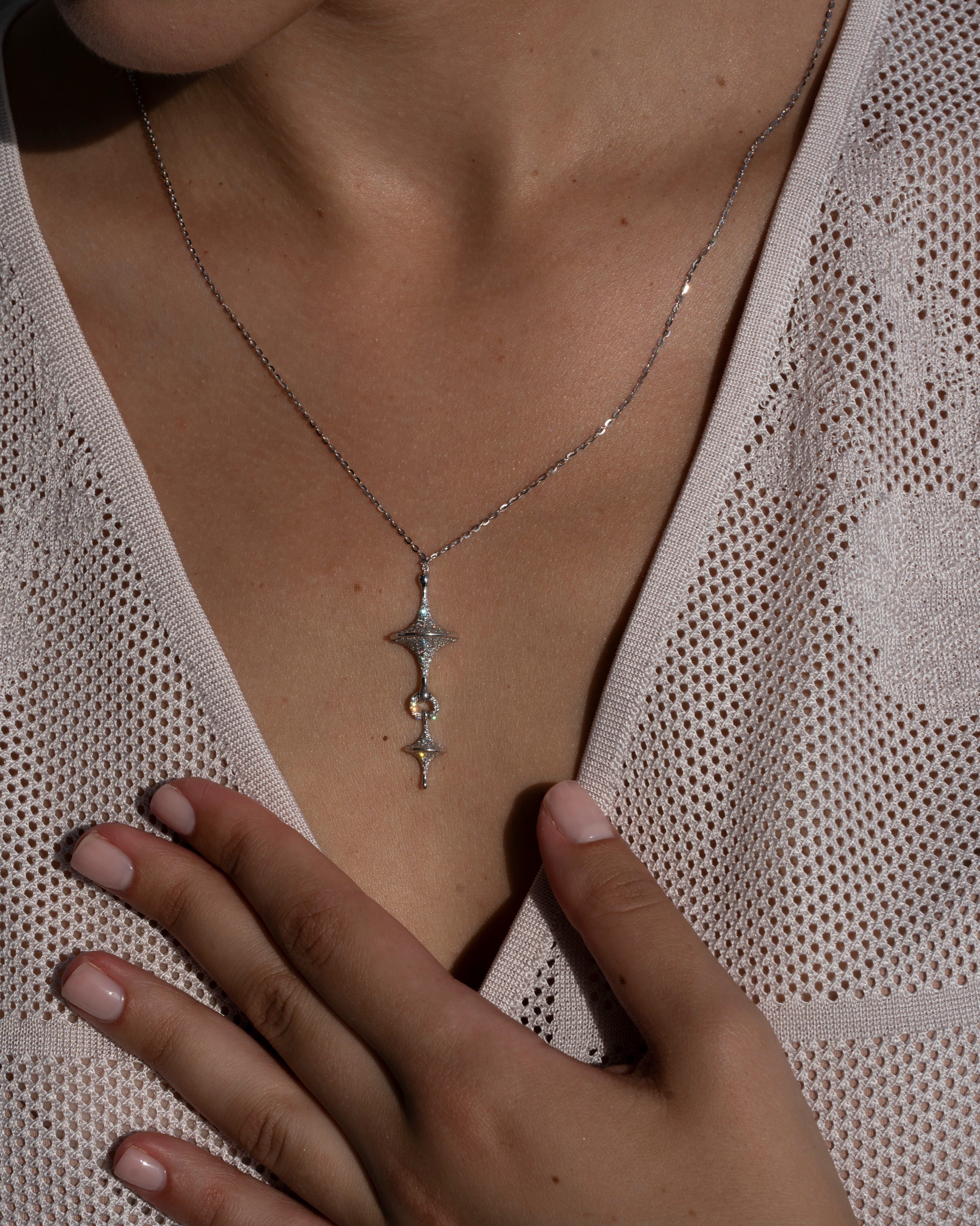 Toupie Sautoir Diamond Necklace