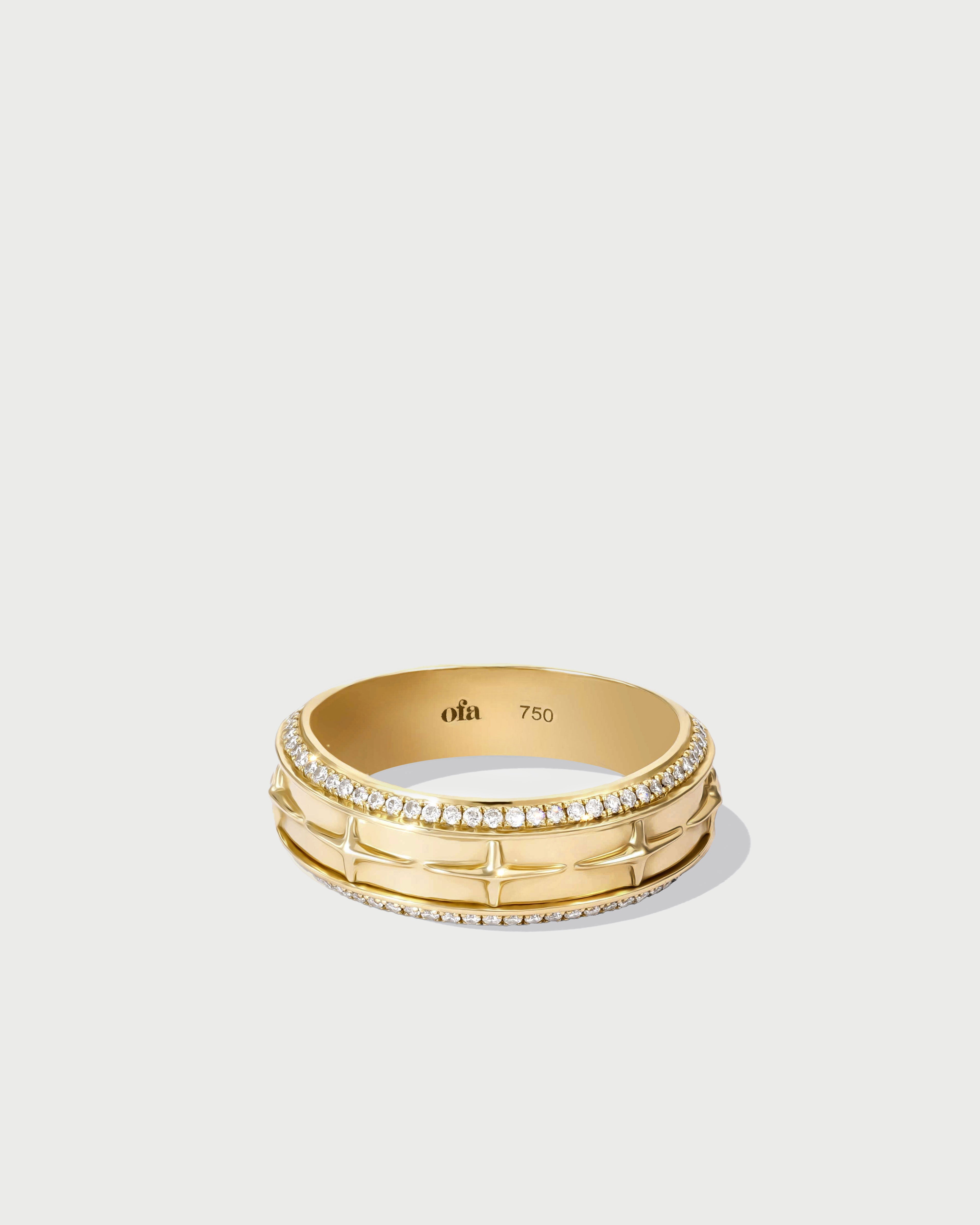 Elara Diamond Ring