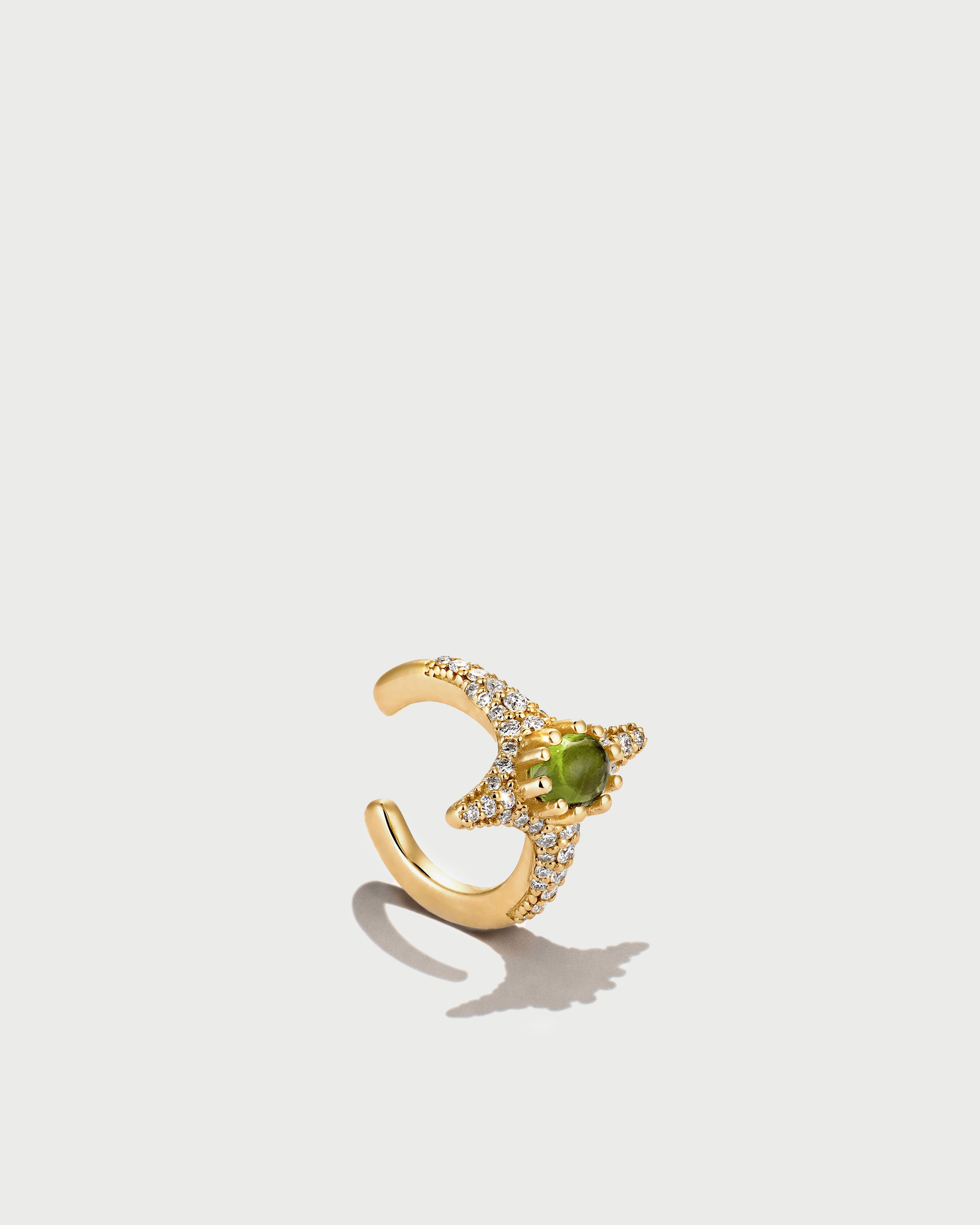 Selene Peridot Earcuff