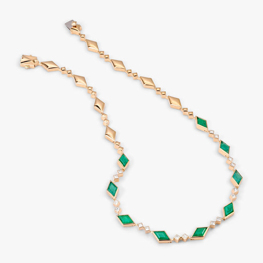 Waha emerald necklace